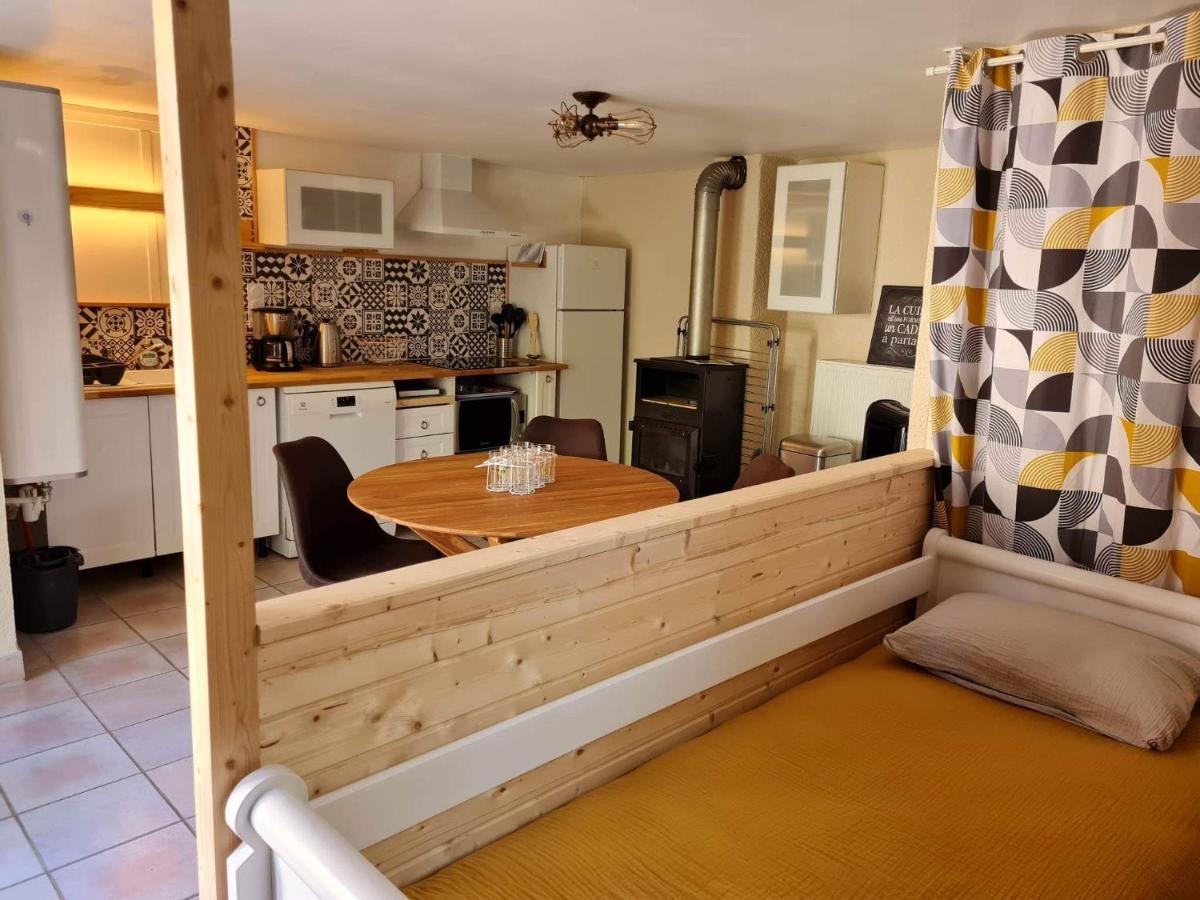 Le Domaine De La Claire Fontaine Gites -Chambres D'Hotes Montvalent 외부 사진