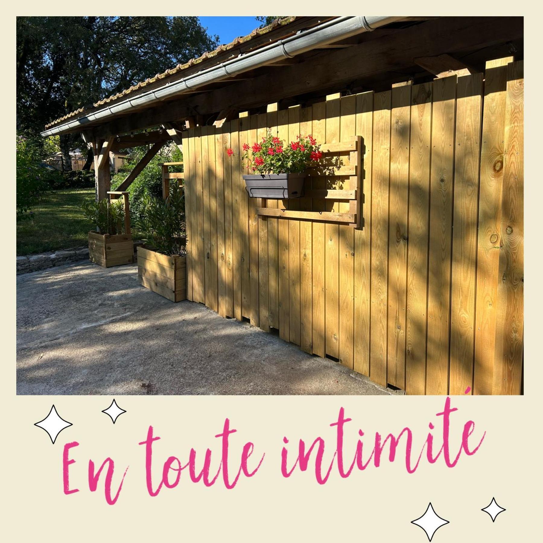 Le Domaine De La Claire Fontaine Gites -Chambres D'Hotes Montvalent 외부 사진